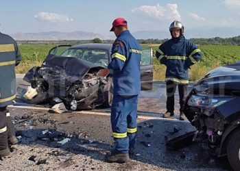 Φοβερό τροχαίο λίγο έξω από τη Λάρισα–Έξι οι τραυματίες(video)