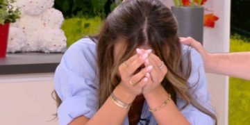 Alldaynews.gr Επική γκάφα από την Ελένη Τσολάκη στον αέρα