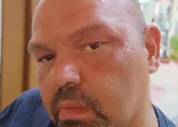 τριανταφυλλος χαραλαμπους