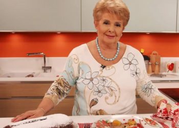 Βέφα Αλεξιάδου