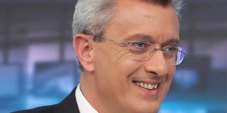 Alldaynews.gr Νίκος Χατζηνικολάου