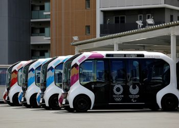 Απίθανο: Τυφλός Παραολυμπιονίκης χτυπήθηκε από λεωφορείο χωρίς οδηγό στο Ολυμπιακό Χωριό