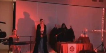 Alldaynews.gr «Χαίρε Σατανά!»: Τι έγινε όταν δελτίο ειδήσεων διακόπηκε από σατανιστική τελετή