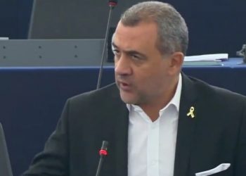 Σπαράζει καρδιές ο Λουκάς Φουρλάς για την νεκρή κόρη του: «Πάντα θα είσαι μαζι μας αγγελάκι μου»[photo]