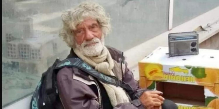 Alldaynews.gr Τραγωδία: Σκότωσαν τον Στέφανο στο δρόμο που έμενε-Είχε χάσει και το παιδί του-Η τραγική ιστορία του