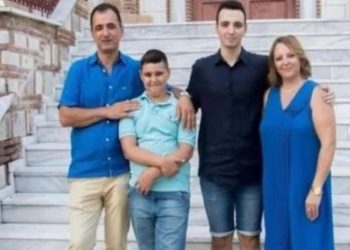 Τραγωδία για οικογένεια Ελλήνων: Νεκρό το 12χρονο παιδί και τραυματίες οι άλλοι-Μπορείς να βοηθήσεις