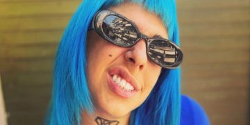 Alldaynews.gr Super Κική: Κατέγραψε άνδρα να αυνανίζεται στην Ομόνοια-Το Instagram κατέβασε το βίντεο