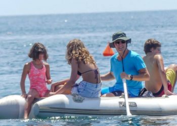 Alldaynews.gr Ρουβάς – Ζυγούλη: Μαγικές εικόνες από τις διακοπές τους στη Σκιάθο