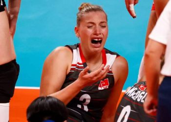 Ολυμπιακοί Αγώνες: Τουρκάλες παίκτριες του βόλεϊ κουτούλησαν και τραυματίστηκαν