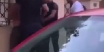 Σύλληψη εμπρηστή μπροστά στην κάμερα – «Θα φας 200 μπουνιές»[video]