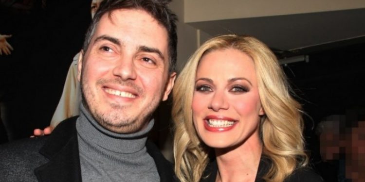 Alldaynews.gr Ζέτα Μακρυπούλια: Έφυγε από το σπίτι που ζούσε στη Γλυφάδα με τον Μιχάλη Χατζηγιάνννη