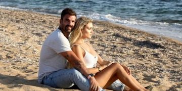 Αλεξάνδρου: Άφησε την Τούνη και τον «τσακώσαμε» αγκαλιά στην παραλία με την… Παναγιώταρου!