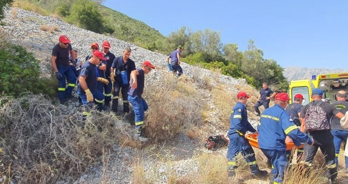 Alldaynews.gr Με πρόστιμο απειλείται γυναίκα που διασώθηκε από την Πυροσβεστική