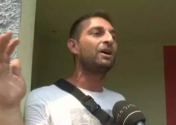 Εύβοια: Ξέσπασε στην κάμερα – «Διακοπές κάνω εδώ… Διακοπές όλο τον χρόνο πλέον»