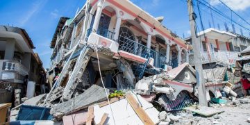 Alldaynews.gr Αϊτή: 304 οι νεκροί από τα 7,2 Ρίχτερ – 1.800 τραυματίες και αγνοούμενοι (pics, vids)