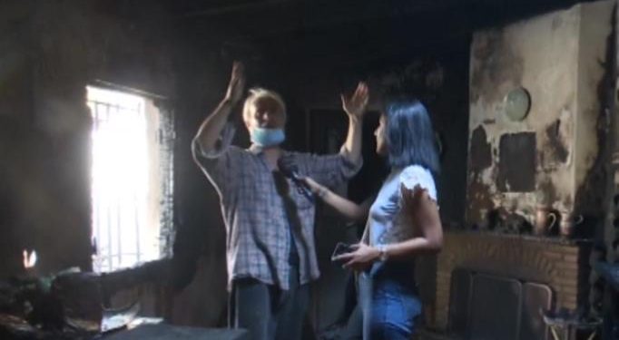 Alldaynews.gr Βαρυμπόμπη: Σε απόγνωση κάτοικος της περιοχής – «Λύγισε» μπροστά στην κάμερα