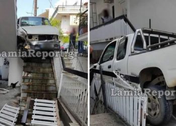 Απίστευτο τροχαίο: Αγροτικό μπούκαρε σε αυλή – Έντρομος ο 40χρονος ιδιοκτήτης του σπιτιού (φωτο, video)
