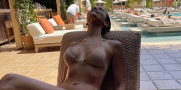 Alldaynews.gr Κατερίνα Λιόλιου: Φωτιές ανάβει στο Instagram η τραγουδίστρια