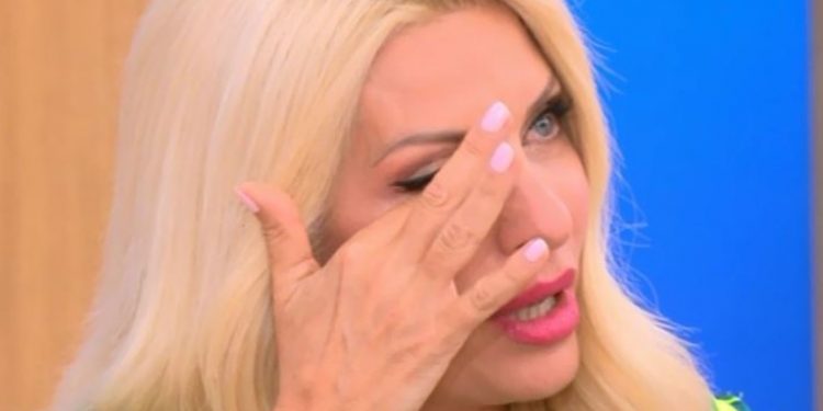 Alldaynews.gr Ελένη Μενεγάκη: Το τραγικό περιστατικό με την κόρη της και το μεγάλο της τάμα