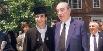 Όταν ο Κωνσταντίνος Μητσοτάκης επισκεπτόταν τον γιο του Κυριάκο στο Harvard[video]