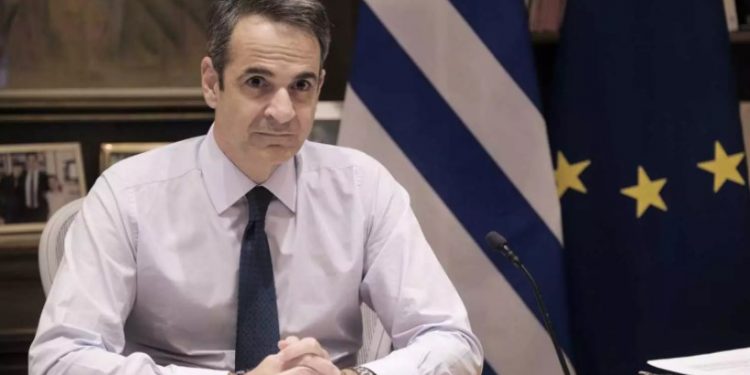 Φωτιά στη Βαρυμπόμπη: Εκτάκτως στο Μαξίμου ο Κυριάκος Μητσοτάκης