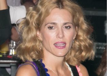 Alldaynews.gr Τραγικές ώρες και για την Τζένη Μπότση-Στάχτη το σπίτι της