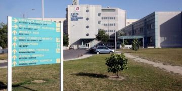 Κορονοϊός: Παραιτήθηκαν 3 γιατροί για να μην εμβολιαστούν (Video)