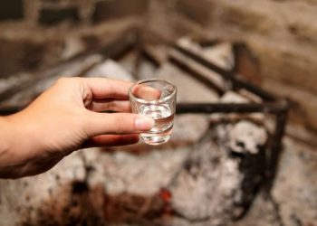 ρακί ρακή τσίπουρο