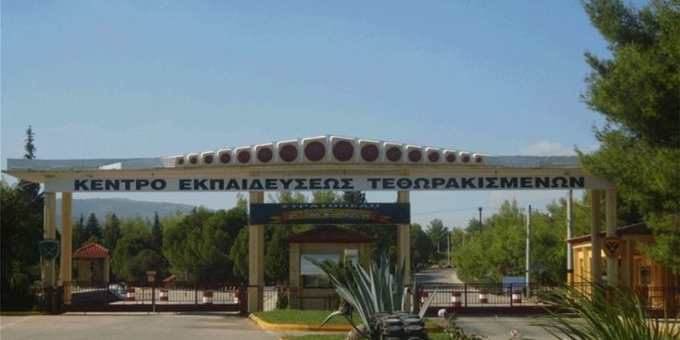 Alldaynews.gr Στρατόπεδο Αυλώνας