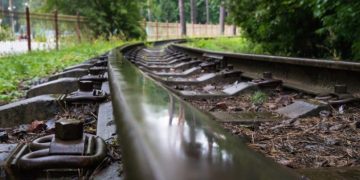 Alldaynews.gr Πέθανε η γυναίκα που παρασύρθηκε χθες από τρένο στη Λάρισα