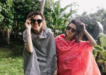 καλοκαίρι βροχή kalokairi vroxh broxh adiavroxo vroxi αδιάβροχο