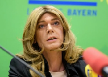 Γερμανία – Εκλογές: Στη Βουλή οι δύο πρώτες τρανσέξουαλ βουλευτές (vid)