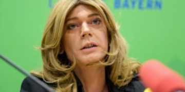 Alldaynews.gr Γερμανία – Εκλογές: Στη Βουλή οι δύο πρώτες τρανσέξουαλ βουλευτές (vid)