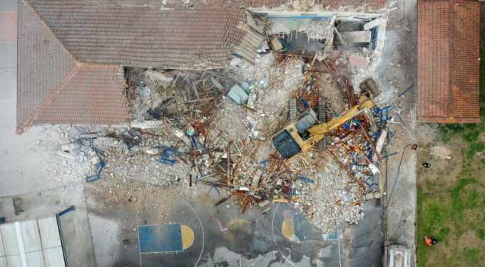 Alldaynews.gr Τι λένε οι σεισμολόγοι για τη Θήβα – «Να παρέμβει εισαγγελέας για τα 6,5 Ρίχτερ» (vids)