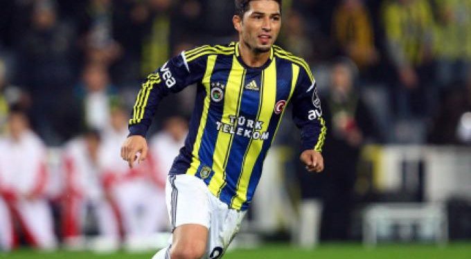 Alldaynews.gr Ποδοσφαιριστής της Μπεσίκτας και της Λεβερκούζεν μάλωσε για το ποιος έχει προτεραιότητα στο δρόμο – Σκότωσε έναν, τραυμάτισε 4