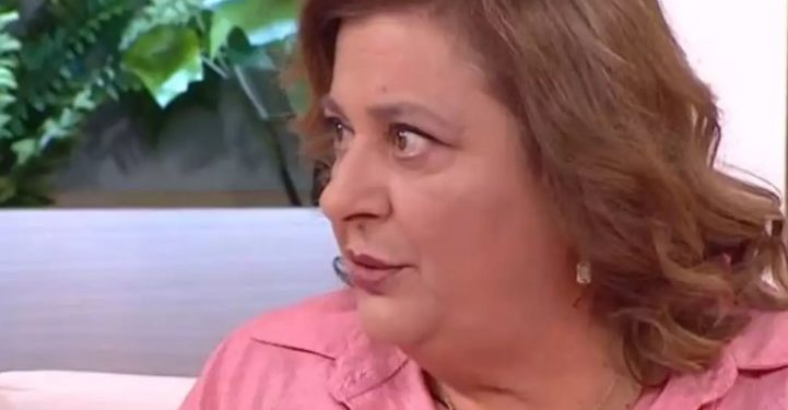 Alldaynews.gr Ελισάβετ Κωνσταντινίδου: “Δεν έχω δει σκηνοθέτη να αγαπά τόσο πολύ τους ηθοποιούς όσο ο Φιλιππίδης”