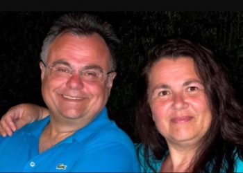 Κορονοϊός-Δημήτρης Μπούχαλης: “Αδελφούλα μου, άκουγες τις κουταμάρες που έλεγαν οι ηλίθιοι που σε σκότωσαν”