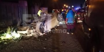 Τραγωδία πριν λίγο: Νεκροί 2 νέοι σε τροχαίο και ενας σοβαρά τραυματίας[photos]