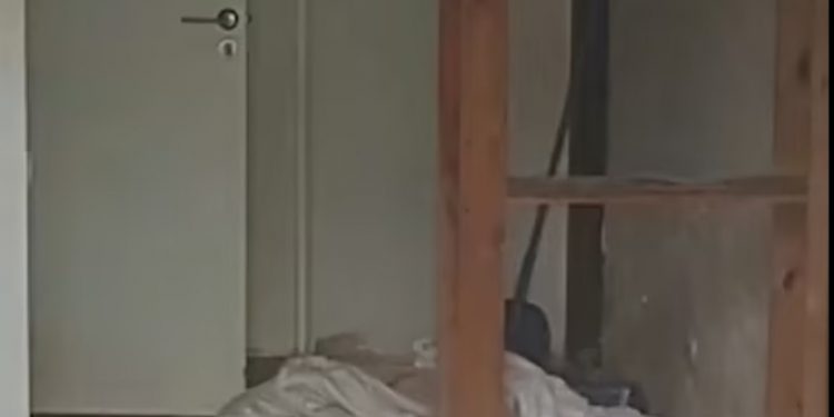 Alldaynews.gr 32χρονη σκότωσε την κόρη της σε τελετή μαύρης μαγείας και αυτοκτόνησε