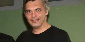 Αγνώριστος ο Άλκης Κούρκουλος με το νέο του λουκ![photo]