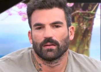 Δάκρυσε ο Δημήτρης Αλεξάνδρου-Ξέσπασε on air για το ροζ βίντεο της Τούνη