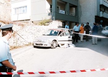 Φρικιαστικό Έγκλημα: Η 19χρονη που δολοφόνησε τον πατέρα της για να χαρεί τον Έρωτα με τον παππού της