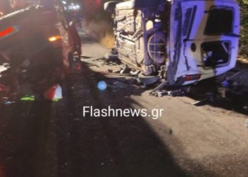 Πριν Λίγο: Σοκαριστικό τροχαίο με 5 αυτοκίνητα-2 Νεκροί, 5 τραυματίες μεταξύ τους ενα βρέφος[Σκληρές Εικόνες]