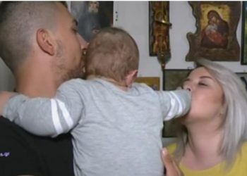 Χρήστος – Εφραίμ: “Ταξίδι ζωής” για μωρό με σπάνιο σύνδρομο[video]