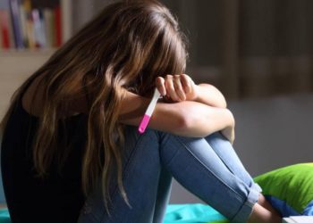 Θεσσαλονίκη: Με επίπληξη τη γλίτωσε ο 21χρονος που έκανε έρωτα με 12χρονη και την άφησε έγκυο!