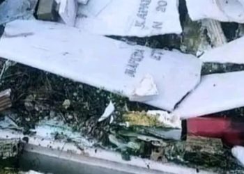 Mad Clip: Κατέστρεψαν μνήμα 20χρονης κοπέλας στην κηδεία του τράπερ[photos]