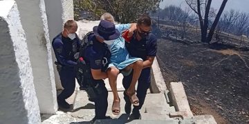 Alldaynews.gr Κερατέα-Τραγική Ειρωνεία: Την έσωσε η ΟΠΚΕ από τις φλόγες και τη σκότωσε ο γιος της