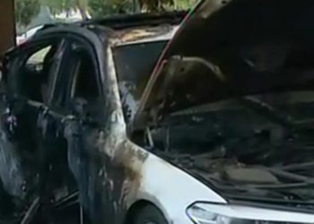 Συμβαίνει Τώρα: 36χρονος βρέθηκε Απανθρακωμένος μέσα σε αυτοκίνητο