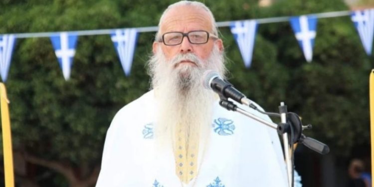 Οινούσσες: Πέθανε από κορωνοϊό ο ιερέας του νησιού-Στη ΜΕΘ και η σύζυγός του-Ήταν αρνητής και ανεμβολίαστος