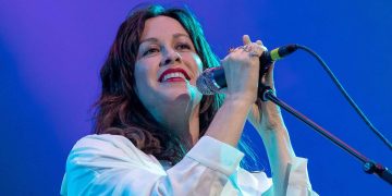 Αλάνις Μόρισετ alanis-morissette-today-main-190812